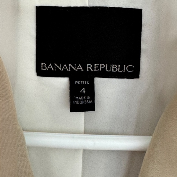 Banana Republic Blazer 4 Petite - Picture 3 of 4